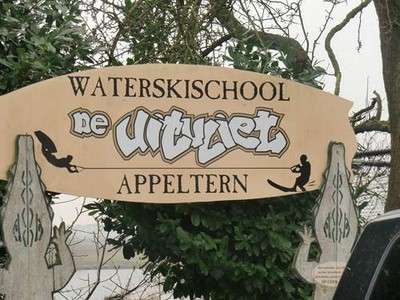 Appeltern De Uitvliet Waterskischool